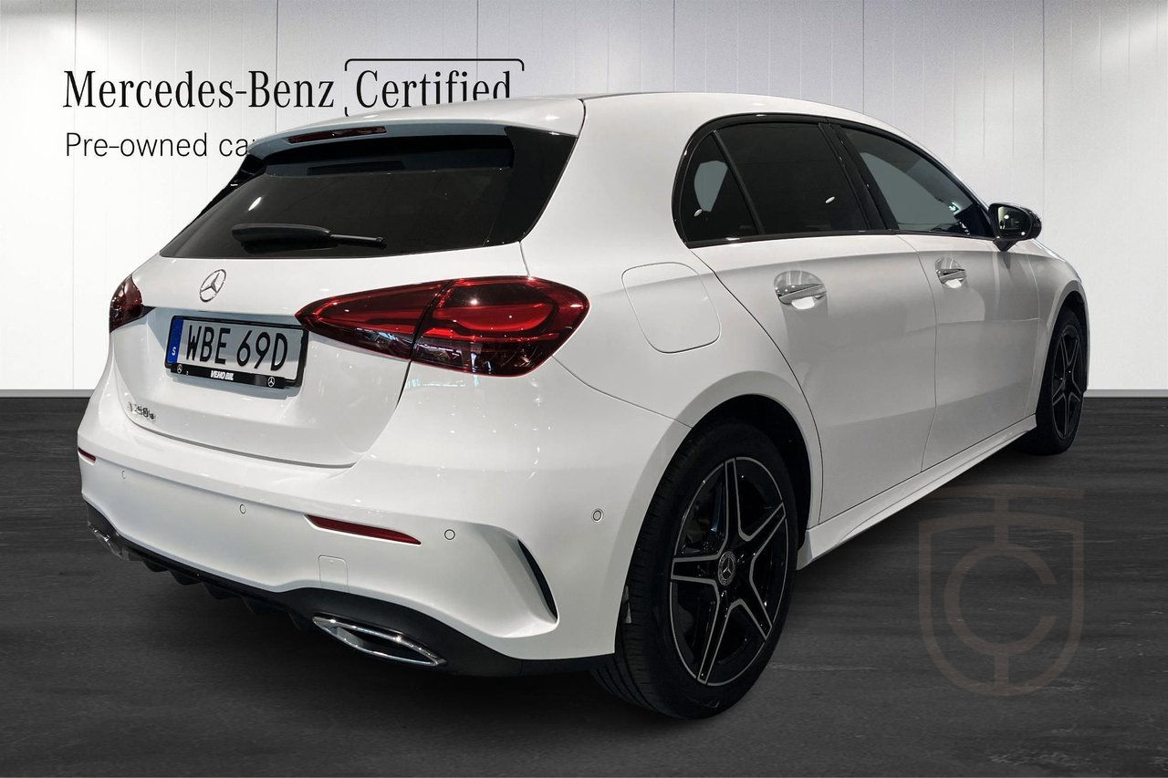 Mercedes-Benz A 250 e AMG Night Package Panorama