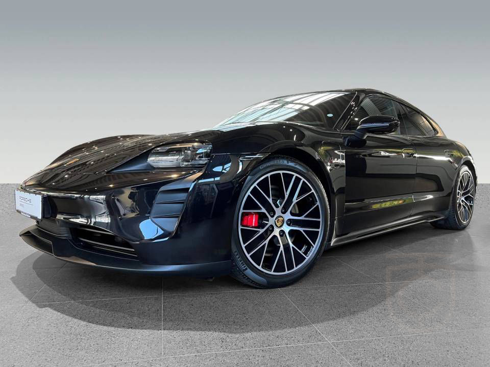 Porsche Taycan GTS Sport Turismo