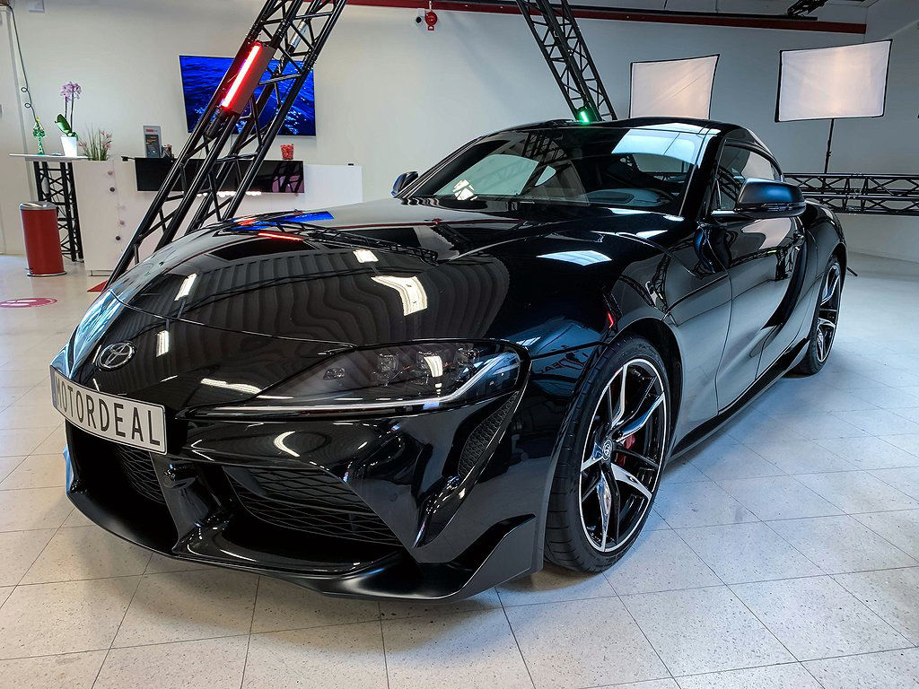 Toyota Supra Aut 340hk GR. premium paket spoiler i kolfiber