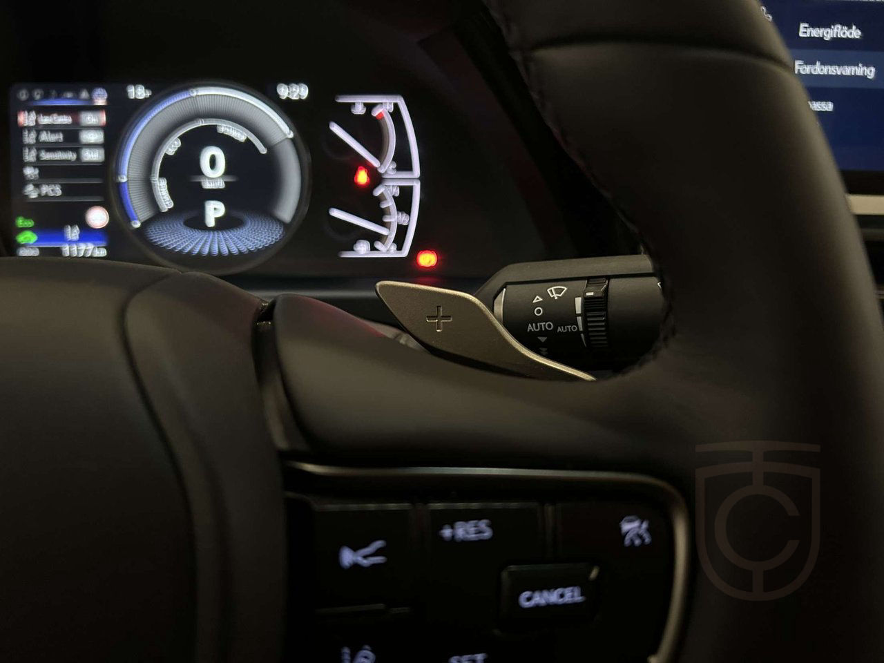 Lexus ES 300h 2.5 E-CVT Limited Edition