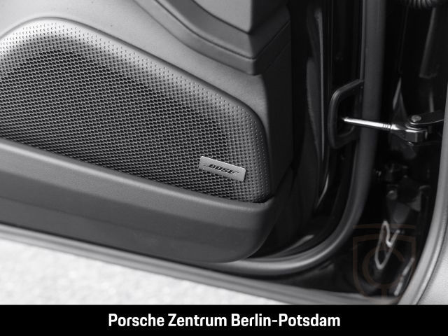 Porsche Panamera 4 Surround-View LED-Matrix Panoramadach