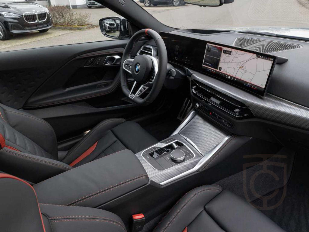 BMW M240i xDrive