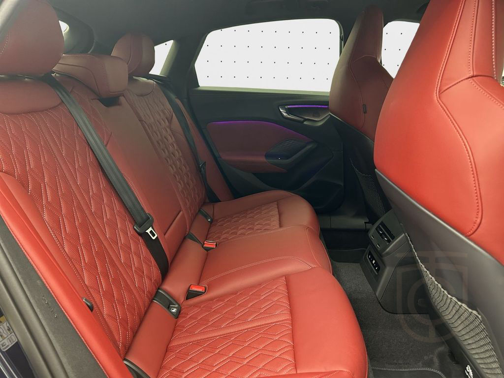 Audi S5 Limousine edition one TFSI S tro*B&O*HUD*Matr