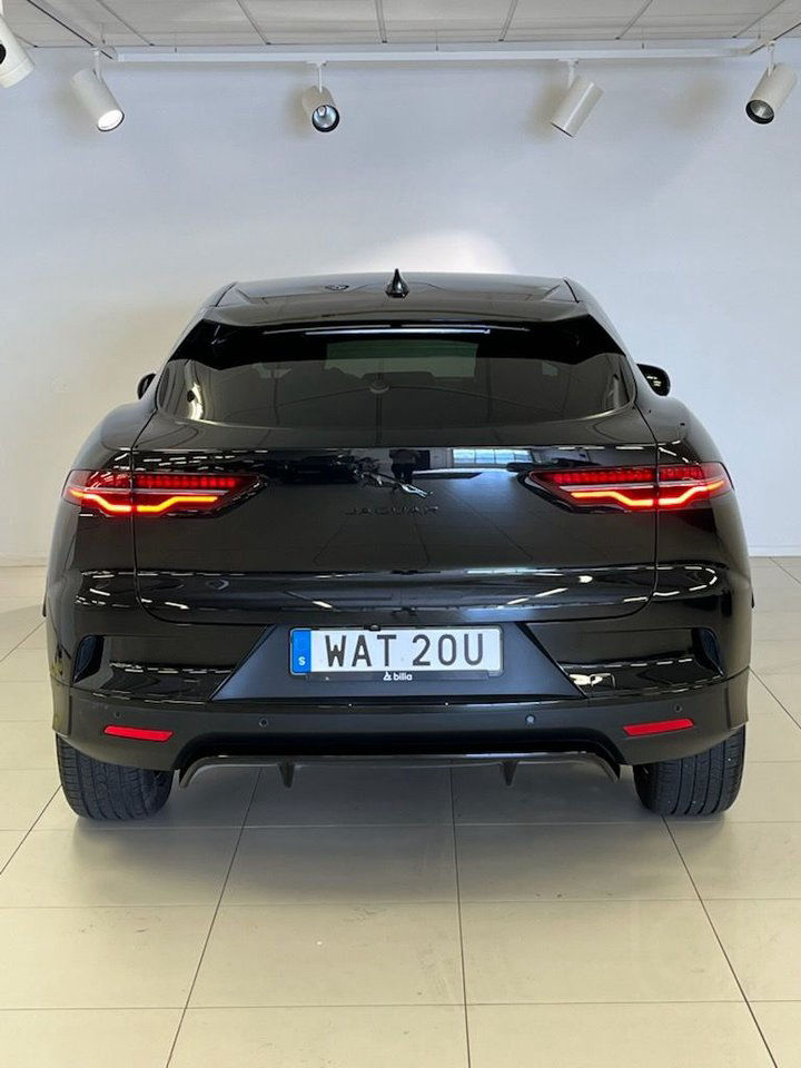 Jaguar I-Pace EV400 R-Dynamic