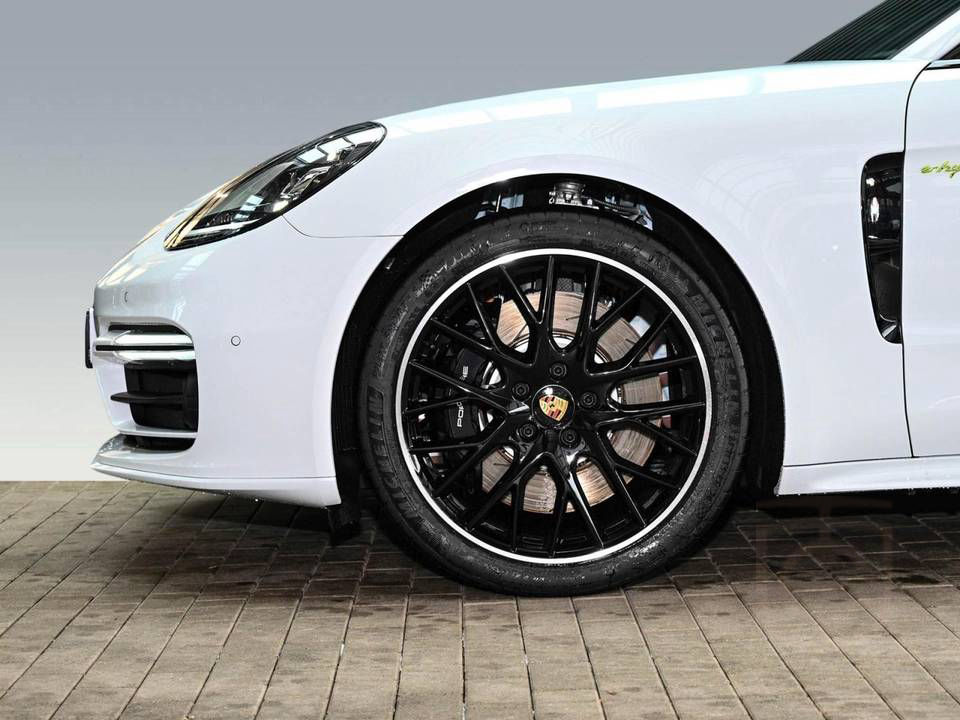 Porsche Panamera 4S E-Hybrid Sport Turismo