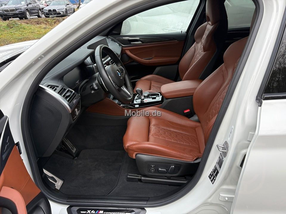BMW X4 M Competition / NP= 118.040,- / Pano / HeadUp