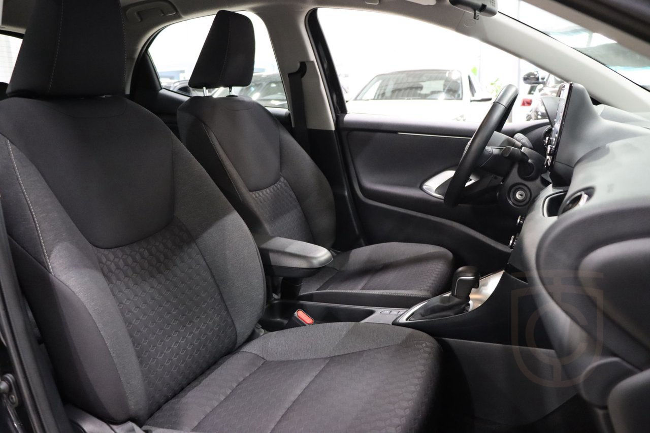 Mazda 2 Hybrid
