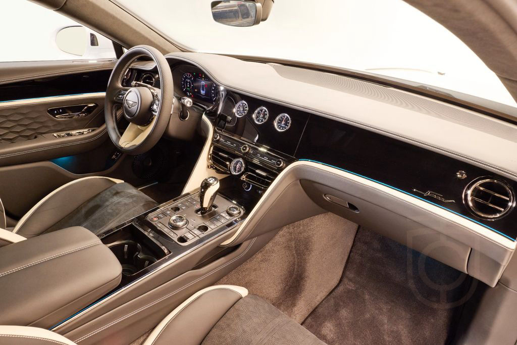 Bentley Flying Spur Speed V8 Hybrid MY25