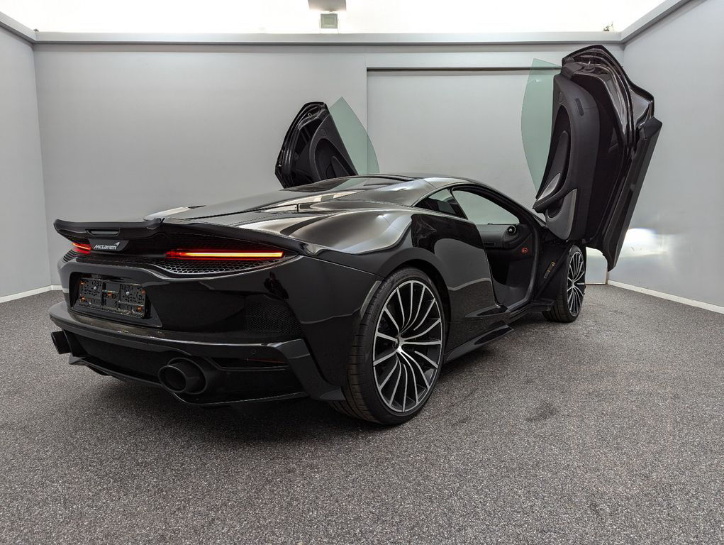 McLaren GT*MY2023*BLACK/BLACK*CARBON*FULL OPTIONS*B&W