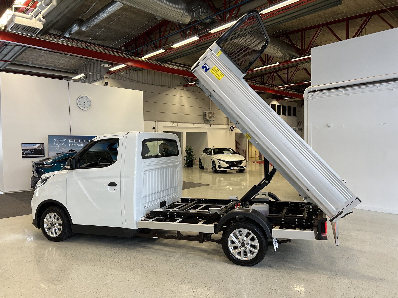Maxus e-Deliver 3 Chassi Cab