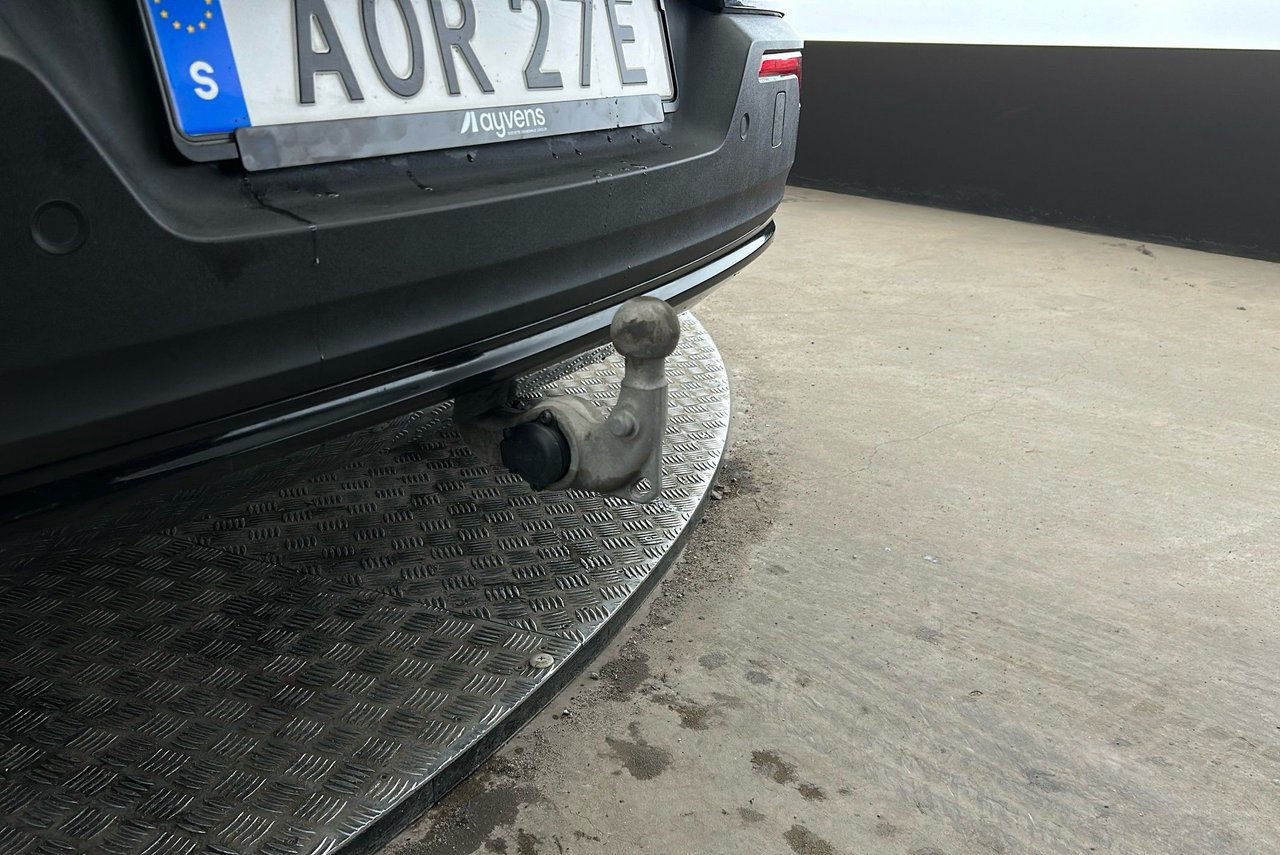 Volvo XC40 Recharge Single Motor Extended Range Core