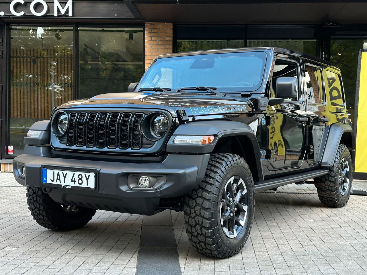 Jeep Wrangler Rubicon Unlimited Sky One Touch - FACELIFT