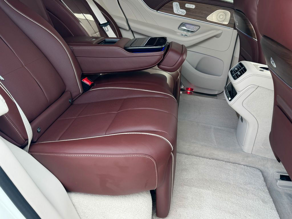 Mercedes-Benz GLS 600 Maybach/Active Body Control