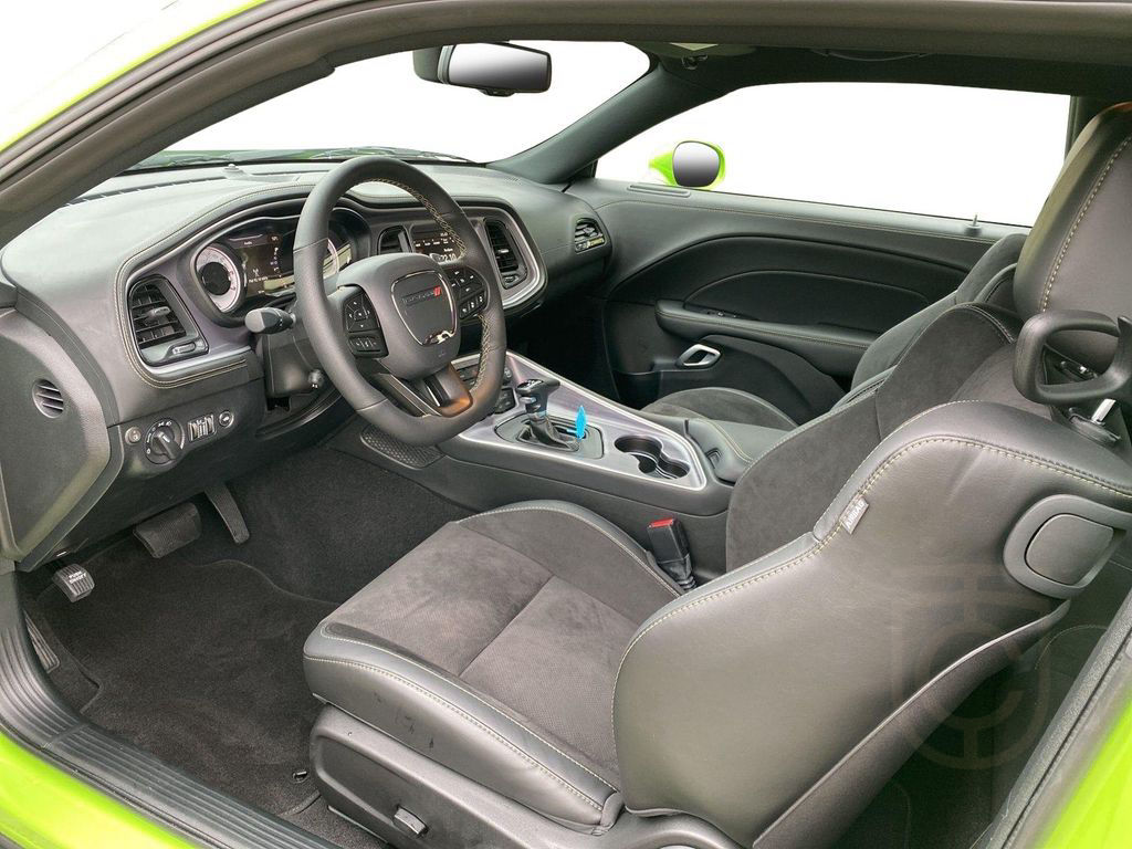 Dodge Challenger R/T V8 Scat Pack 392 Widebody Swinger