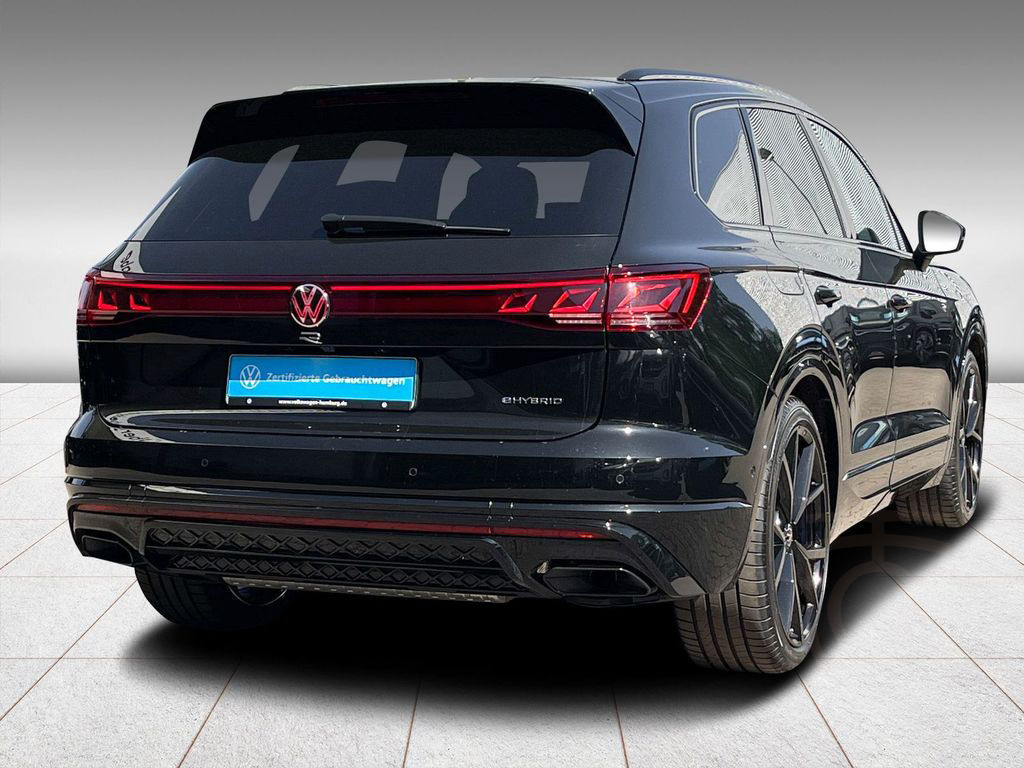 Volkswagen Touareg R eHybrid 4M AHK/PANO/LUFT/KAMERA/LEDER