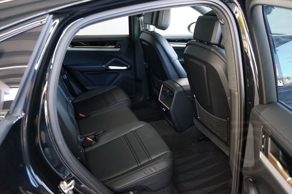 Porsche Cayenne Coupe MY24*Carbon-Design*ABGAS*Mega-Spec