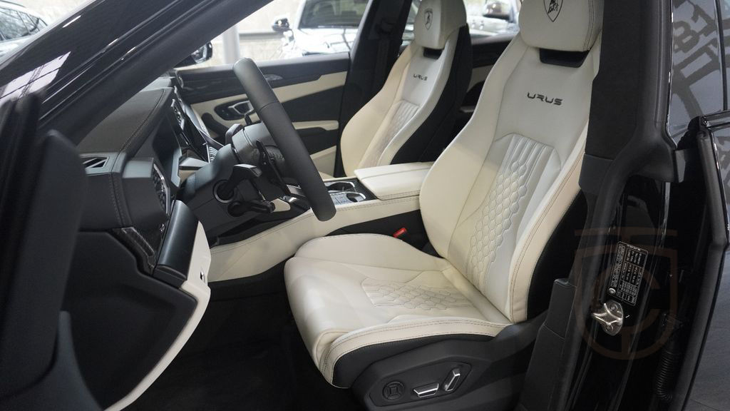 Lamborghini Urus S 4.0 V8 Sport*CARBON*SOFT*B&O*23"*NEW*