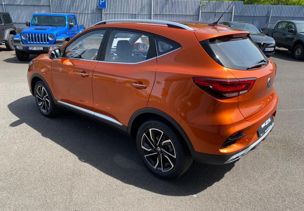 MG ZS EV