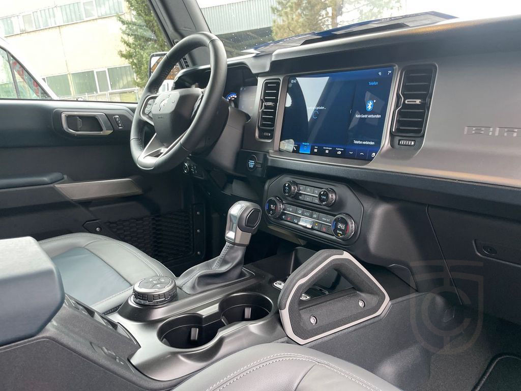 Ford Bronco 2.7 l EcoBoost V6 Outer Banks 4x4 Autom.