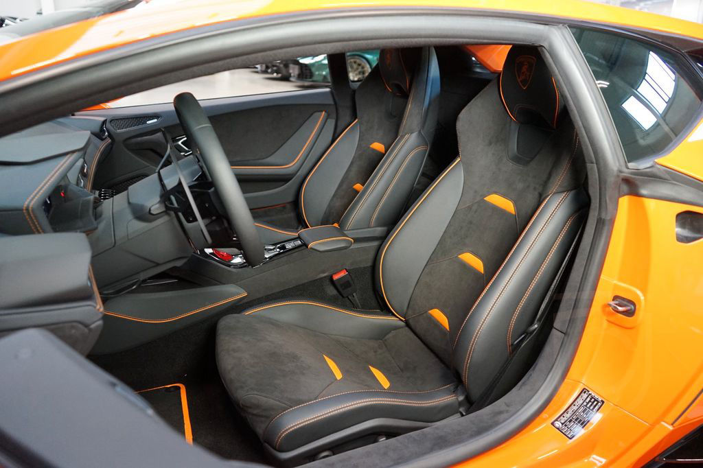 Lamborghini Huracán Tecnica*5.2L V10*RWD*LIFT*265.000€ NETTO