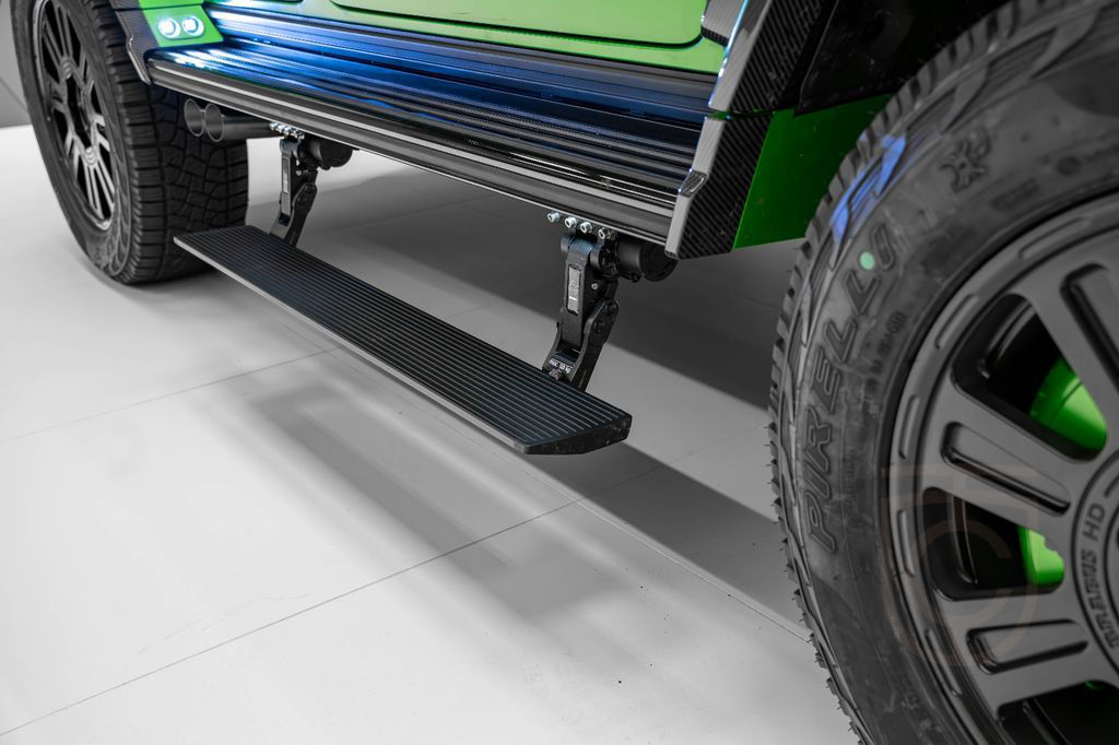 Mercedes-Benz G 63 AMG 4x4² BRABUS 800 NEW AXLE FULL CARBON