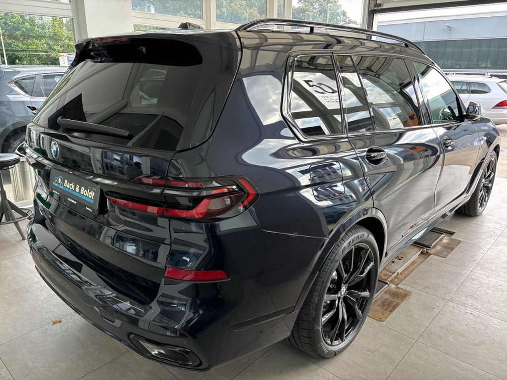 BMW X7 xDrive 40d MSport PRO 6-SITZE+PANO SKY+AHK+H&