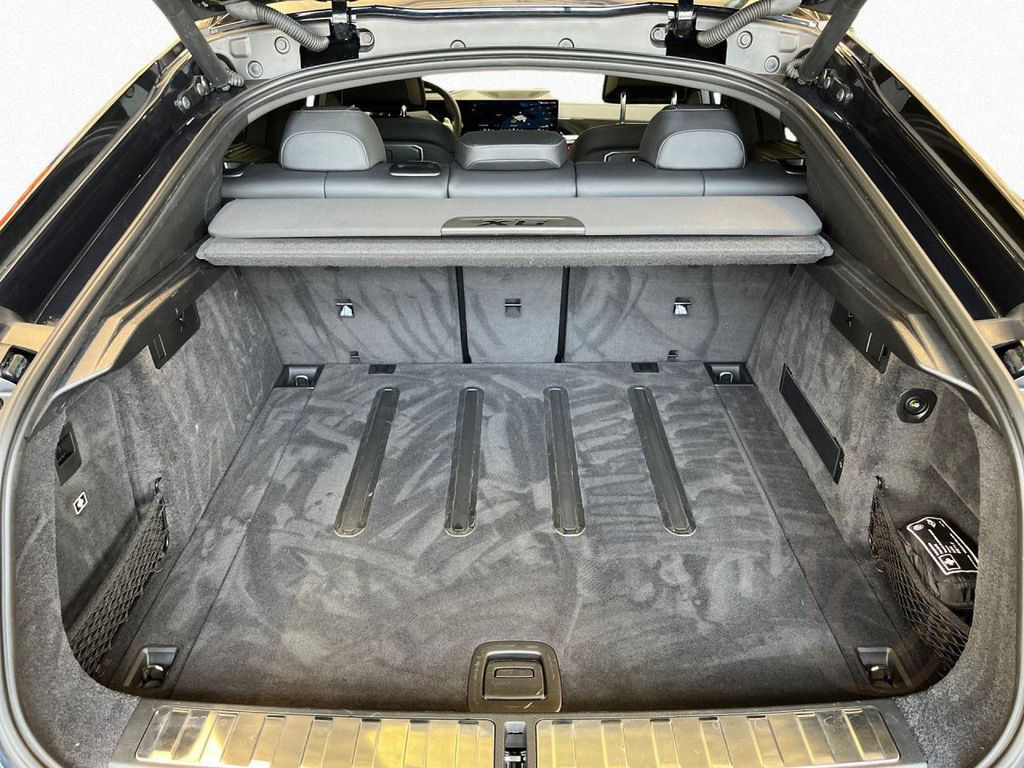 BMW X6 xDrive40d M Sport 2-Achs,StHz,Pano,AHK,H/K