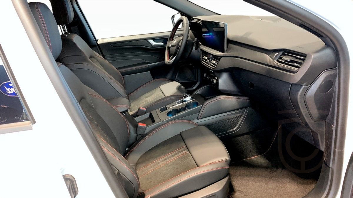 Ford Kuga ST-line X Plug-In Hybrid