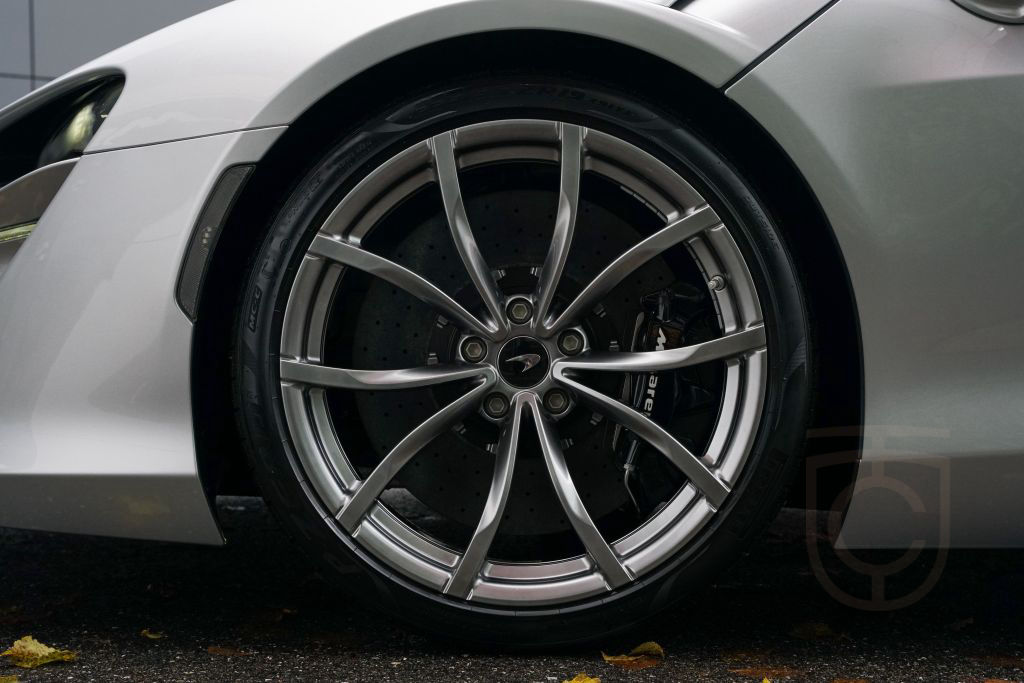 McLaren Artura Coupé