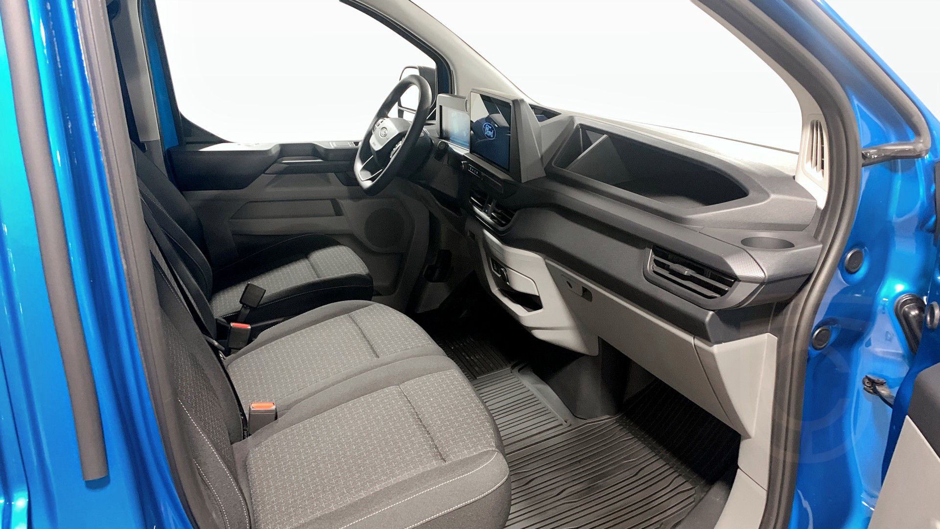 Ford E-Transit Custom 320