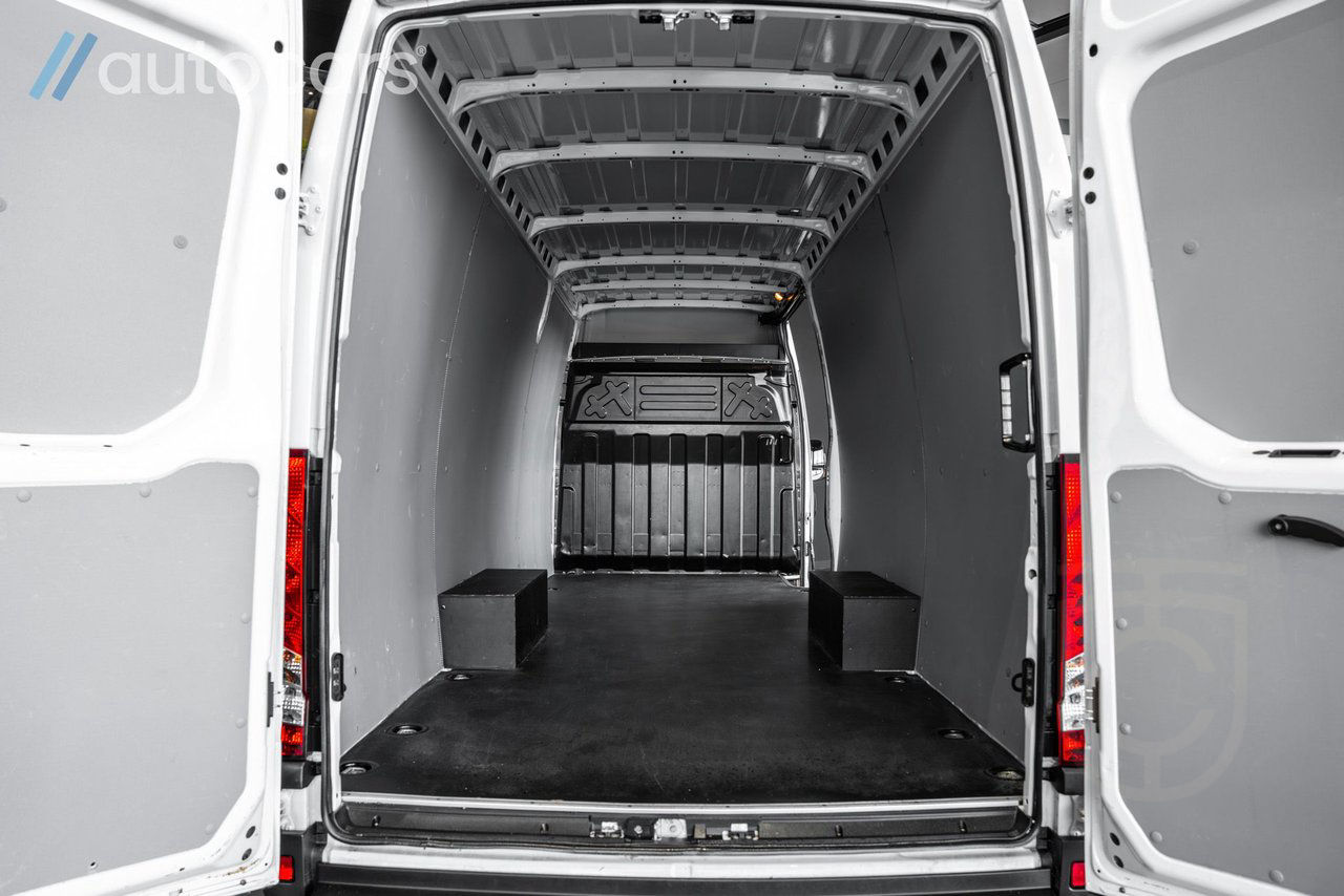 Iveco Daily 2.3 JTD Hi-Matic L4 Maxi