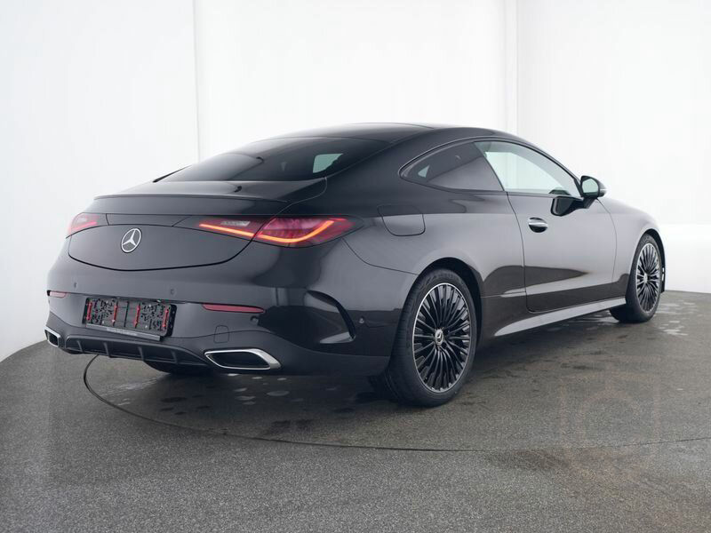 Mercedes-Benz CLE 450 4MATIC Coupé AMG Line Exterieur/Navi