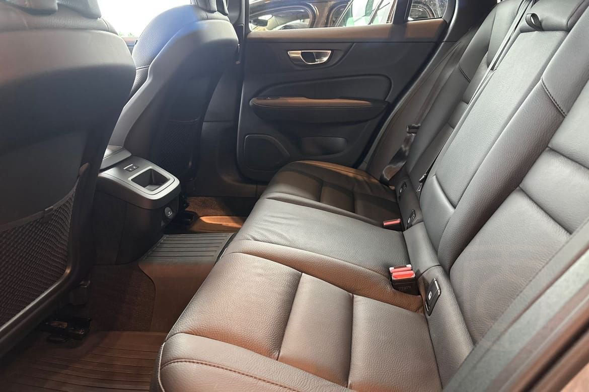 Volvo V60 Cross Country B5 AWD Bensin Core