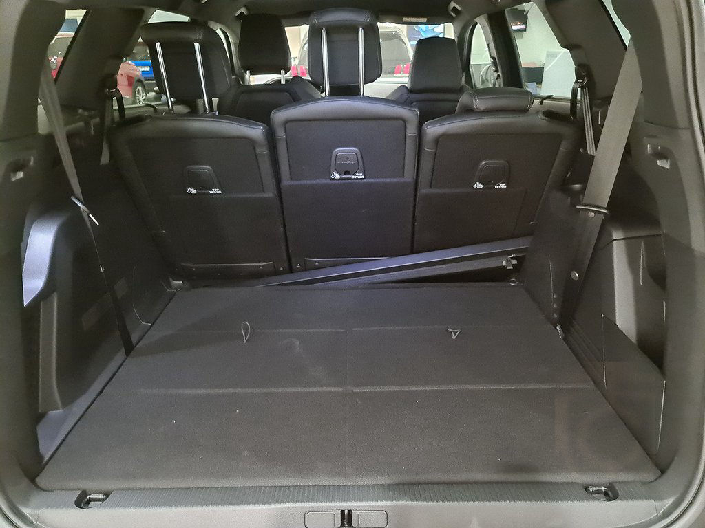 Peugeot 5008 ActivePack 130hk Aut Backkamera Parkeringsradar fram & bak