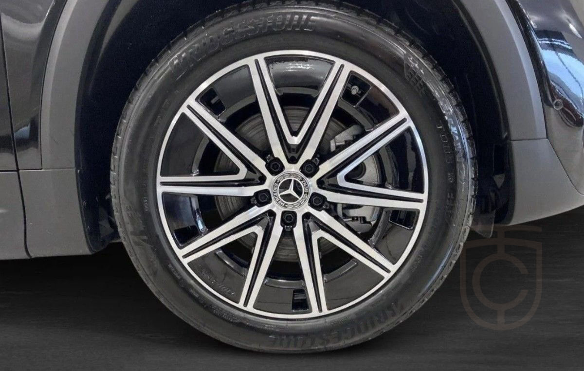 Mercedes-Benz EQB 250+