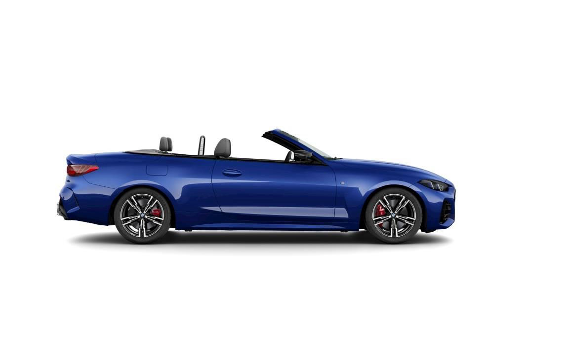 BMW M440i xDrive Convertible