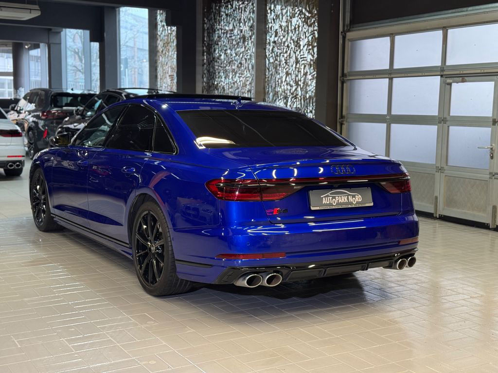 Audi S8 4.0 TFSI quattro MATRIX~CARBON~HEADUP~360~B&O