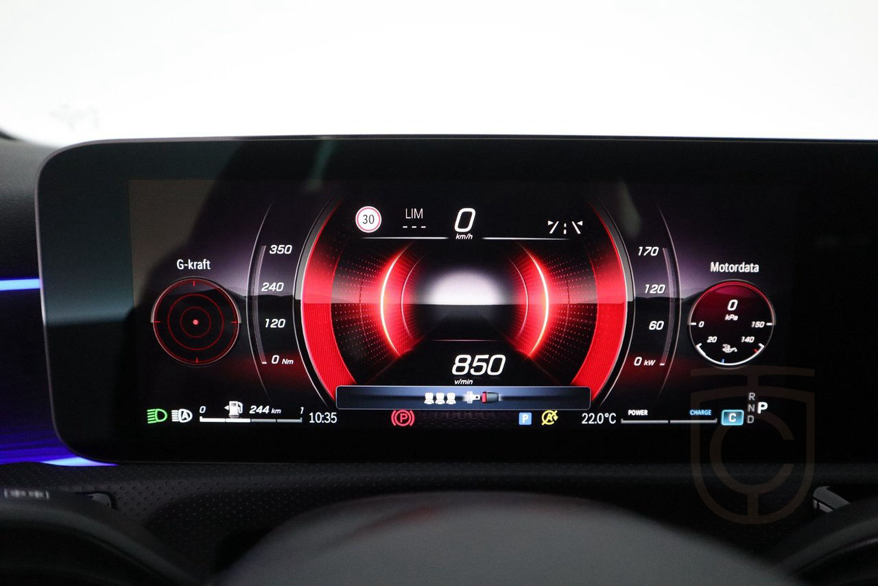 Mercedes-Benz A 250 4MATIC 7G-DCT AMG-Sport
