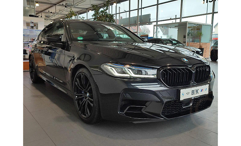 BMW M5 Limousine