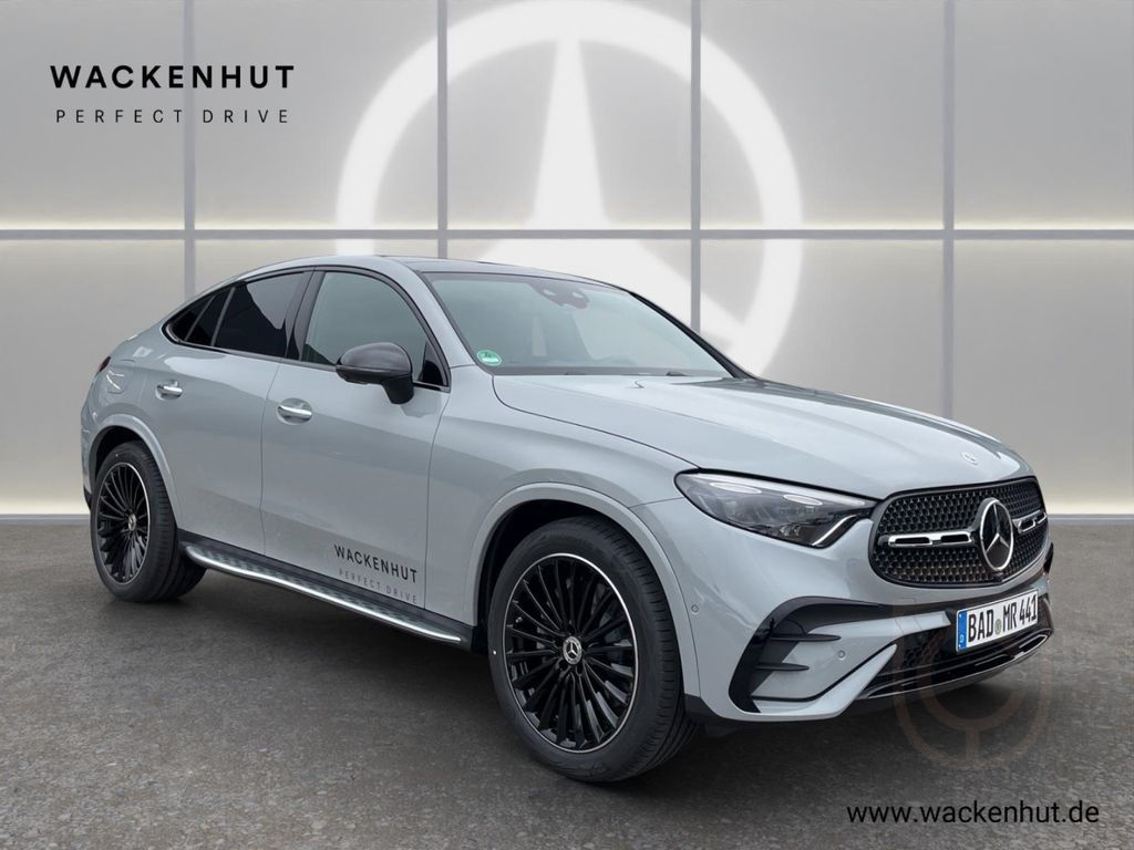 Mercedes-Benz GLC 300 4M EDITION AMG NIGHT DISTR AHK PANO 360°