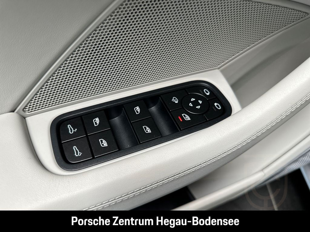 Porsche Panamera Turbo S Sport Turismo Headup-Display/Sp