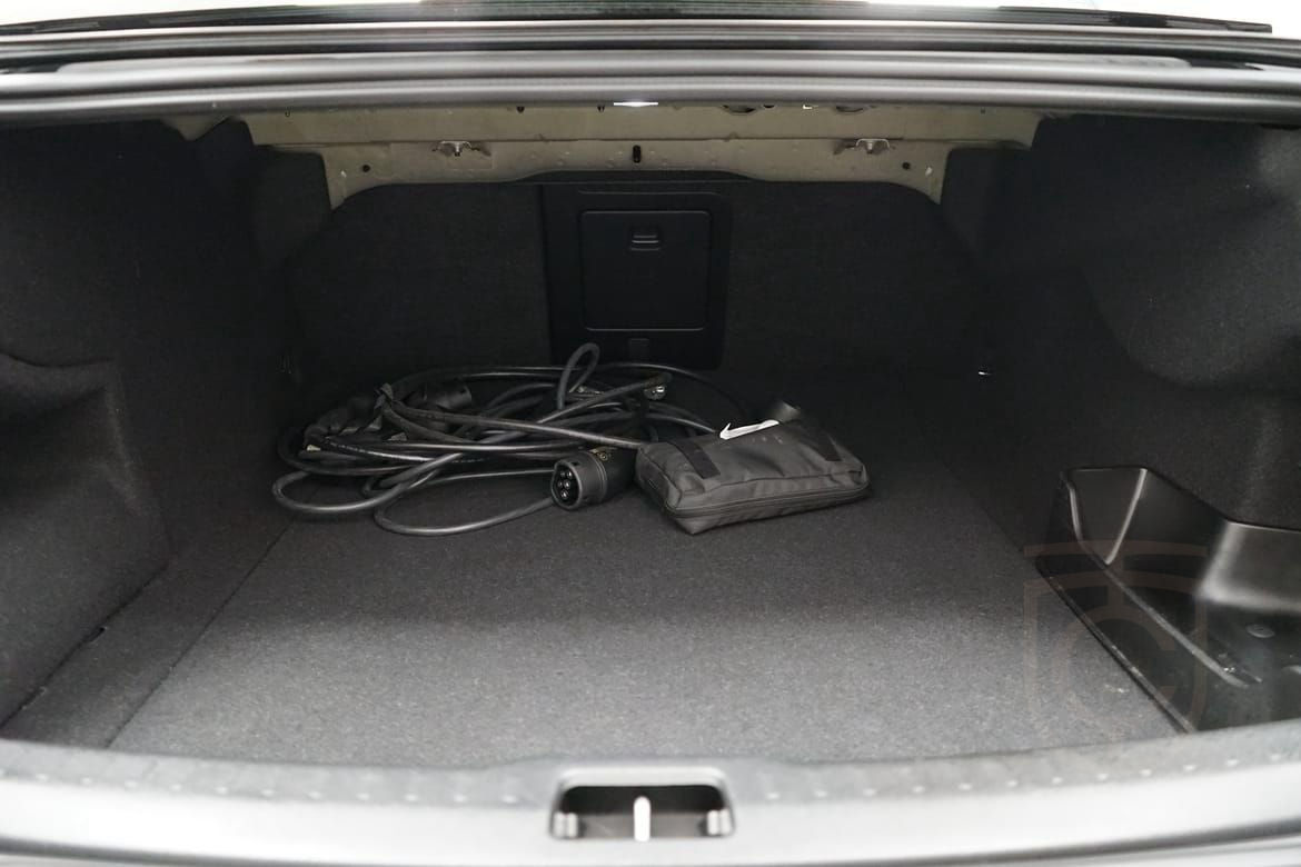 Volvo S90 Recharge T8 Ultimate Dark