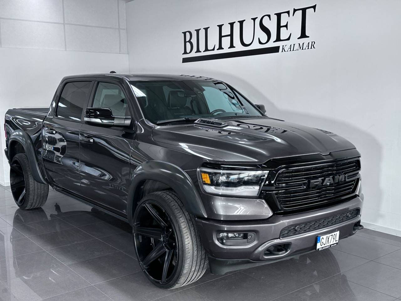 Dodge Ram 1500 Crew Cab 5.7 V8 HEMI 4x4 TorqueFlite