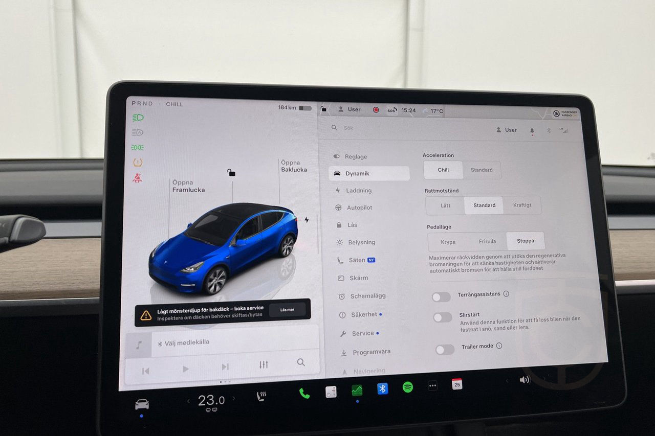 Tesla Model Y Long Range AWD Autopilot