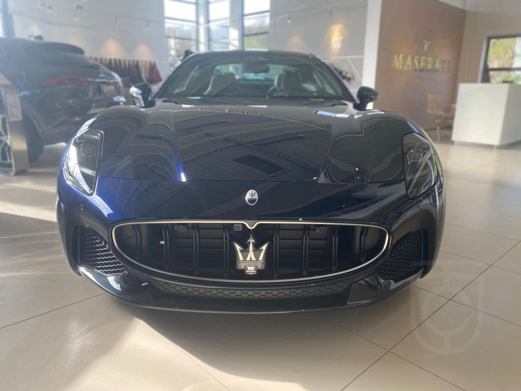 Maserati Granturismo Modena MY24