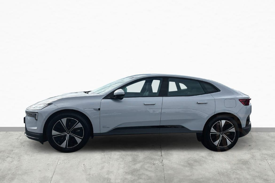 Polestar 4 Long Range Single Motor Plus Pilot