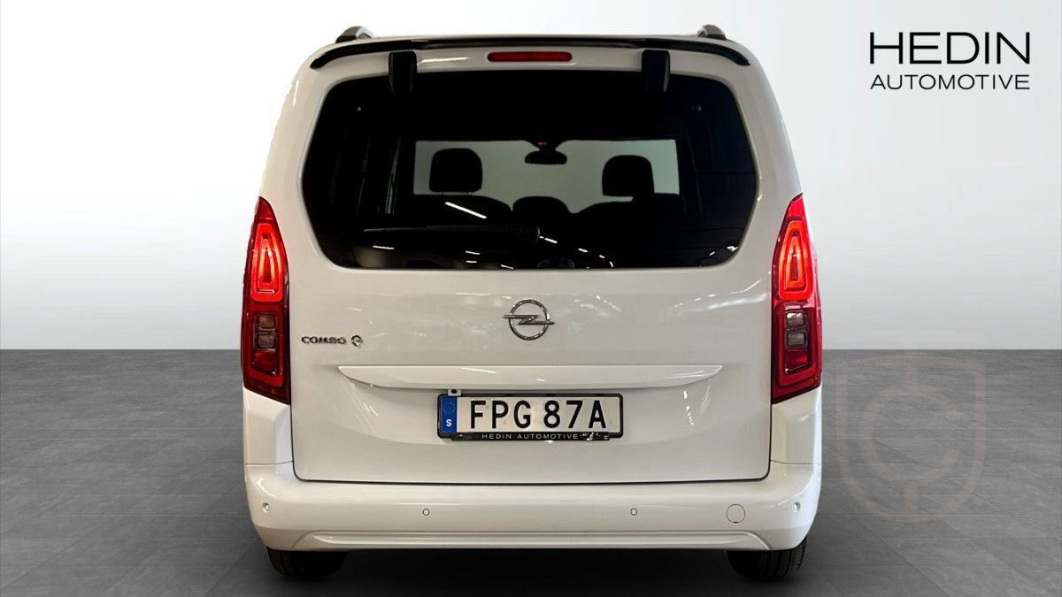 Opel COMBO-E LIFE PRE L2 136