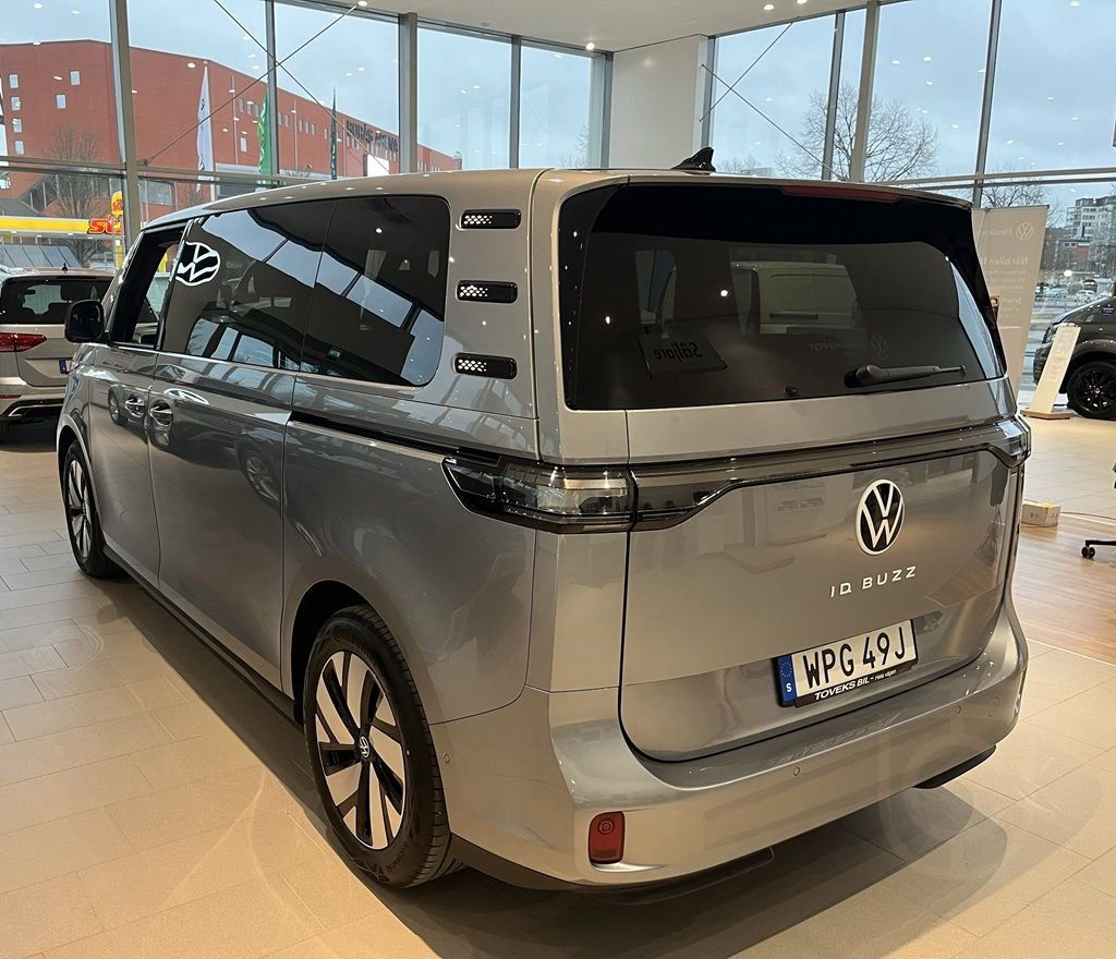 Volkswagen ID. Buzz PRO 7-SEATS