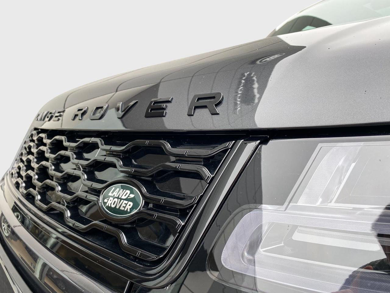 Land Rover Range Rover Sport HSE Dynamic Stealth P400e
