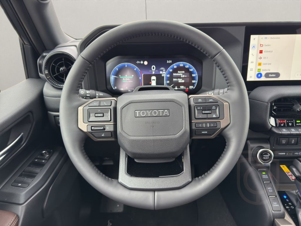 Toyota Land Cruiser 2.8 D-4D Executive | Dach | 7 Sitze